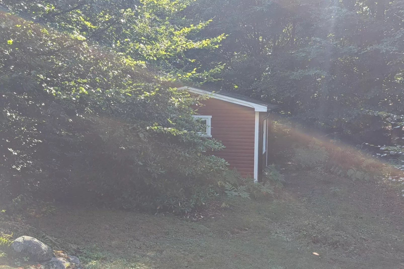 Charmante cottage aan het meer met sauna-Buitenlucht