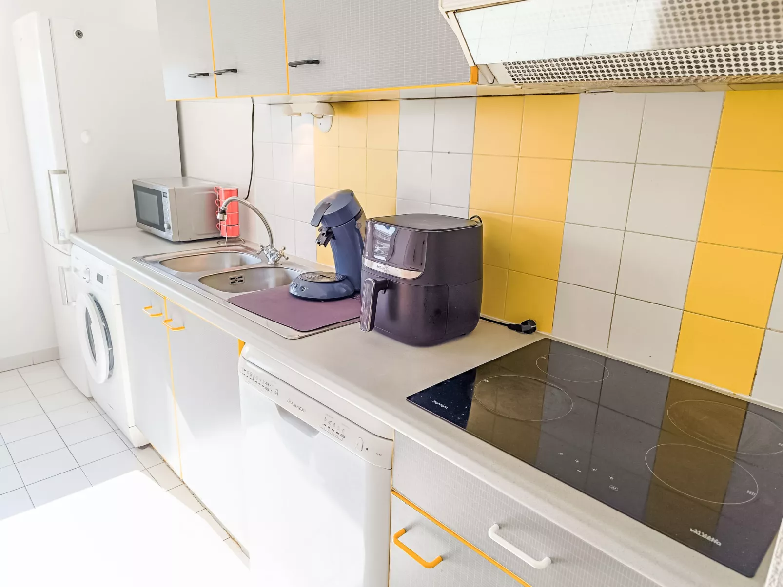 Port d'Attache-Binnen