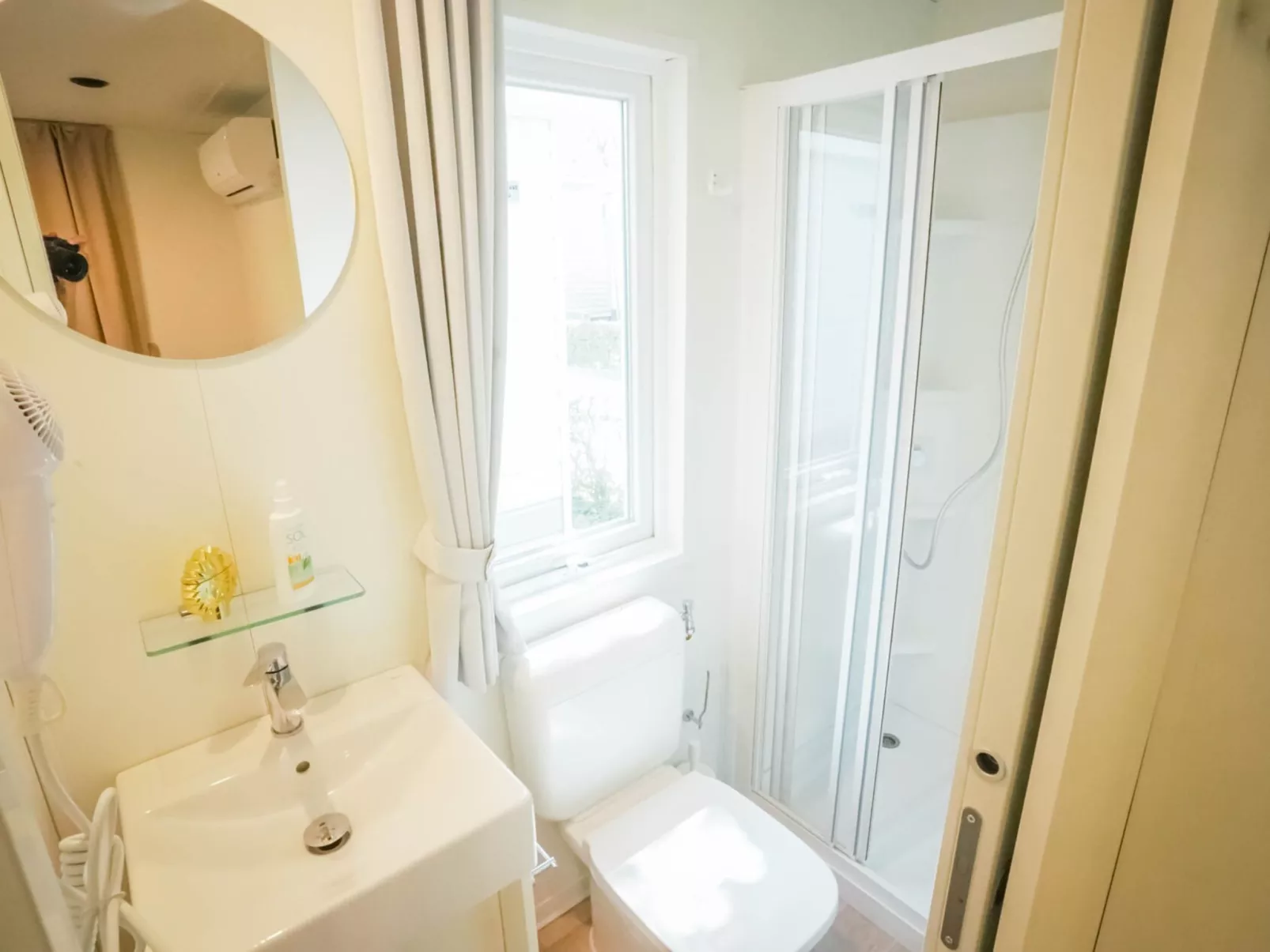 Happy Camp Mobilhome Torre Rinalda-Binnen