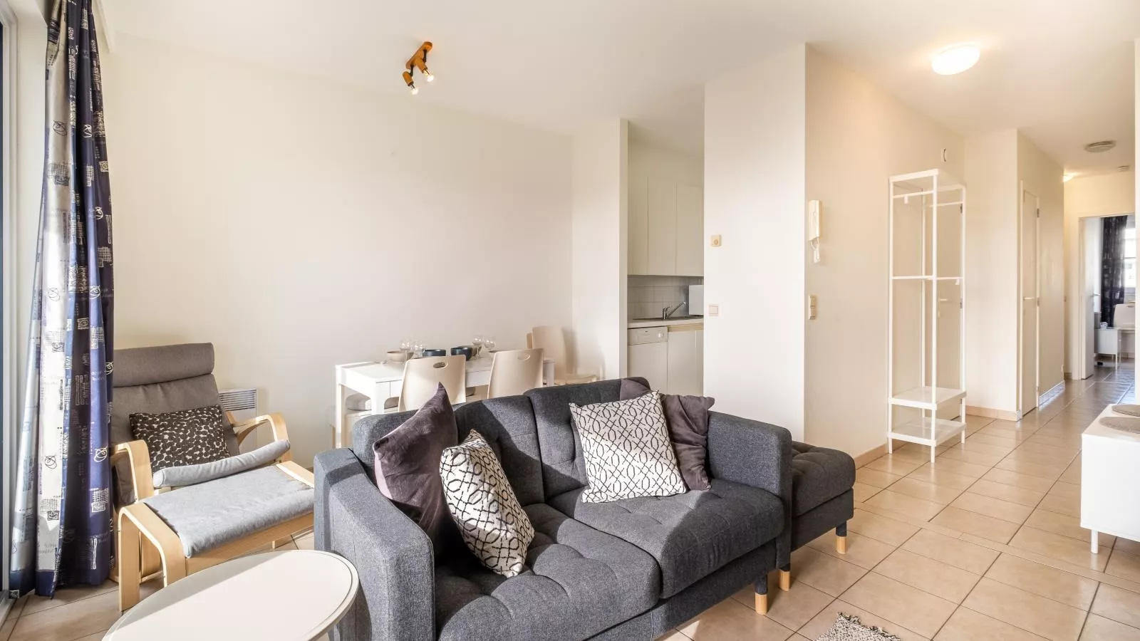 Cat Tweede-Woonkamer