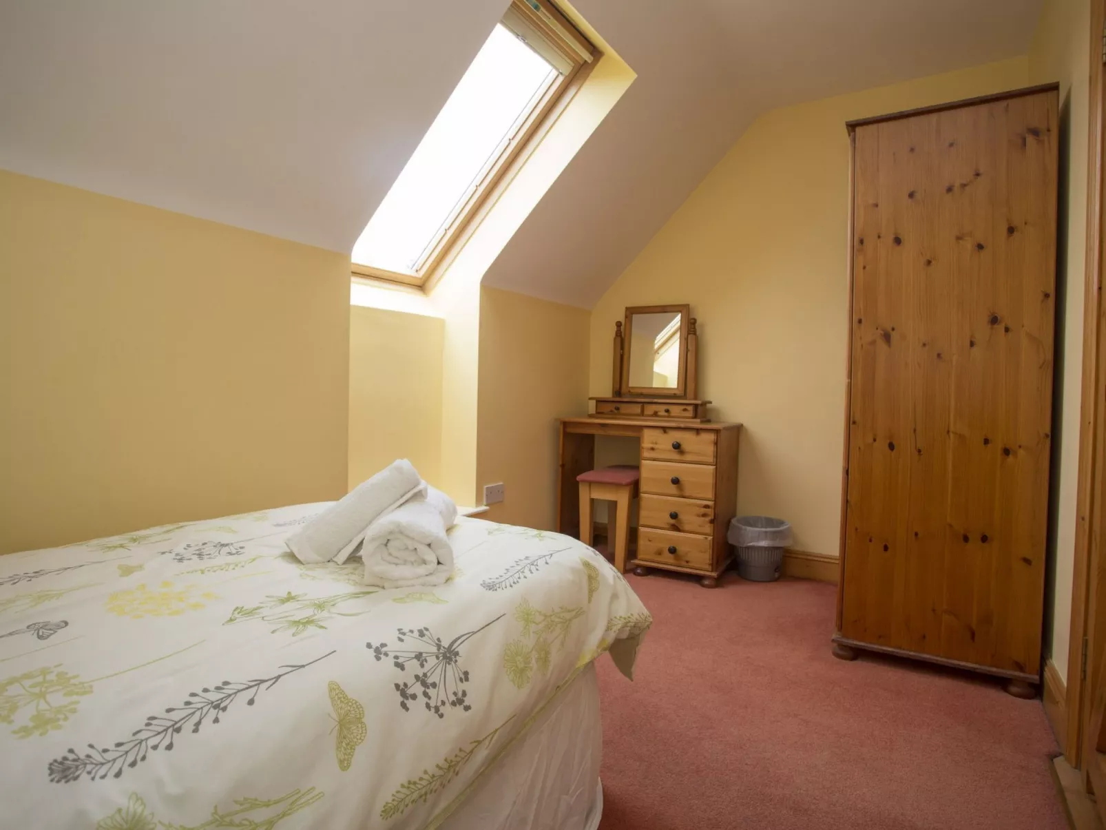 Willow Grove HC No. 4-Binnen