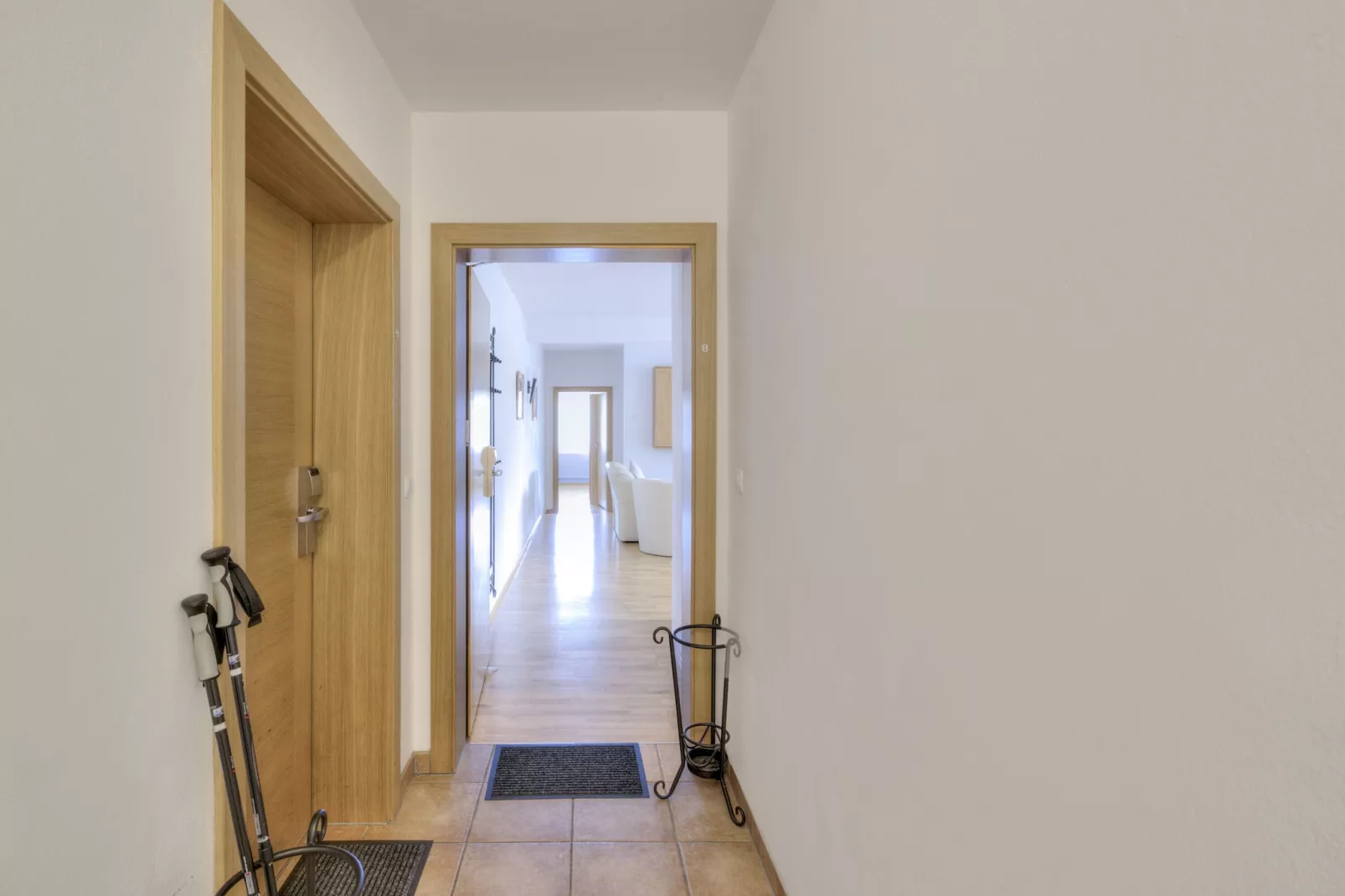 Vicky Apartment Top 5-Overloop