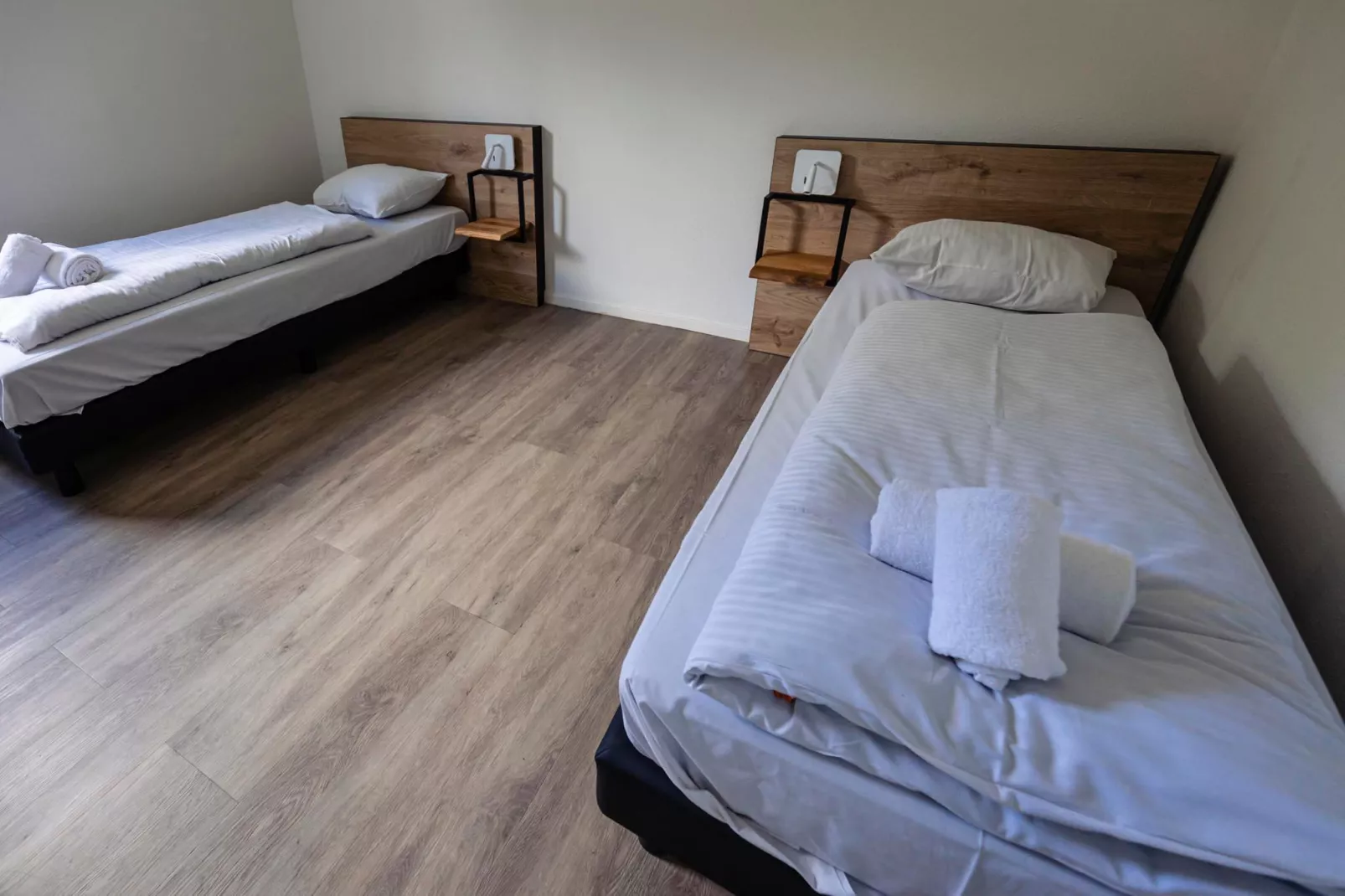 8 - Persons Family bungalow-Slaapkamer