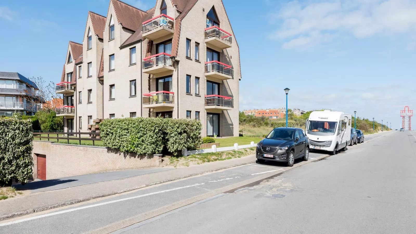 Aubépine premier-Buitenkant zomer