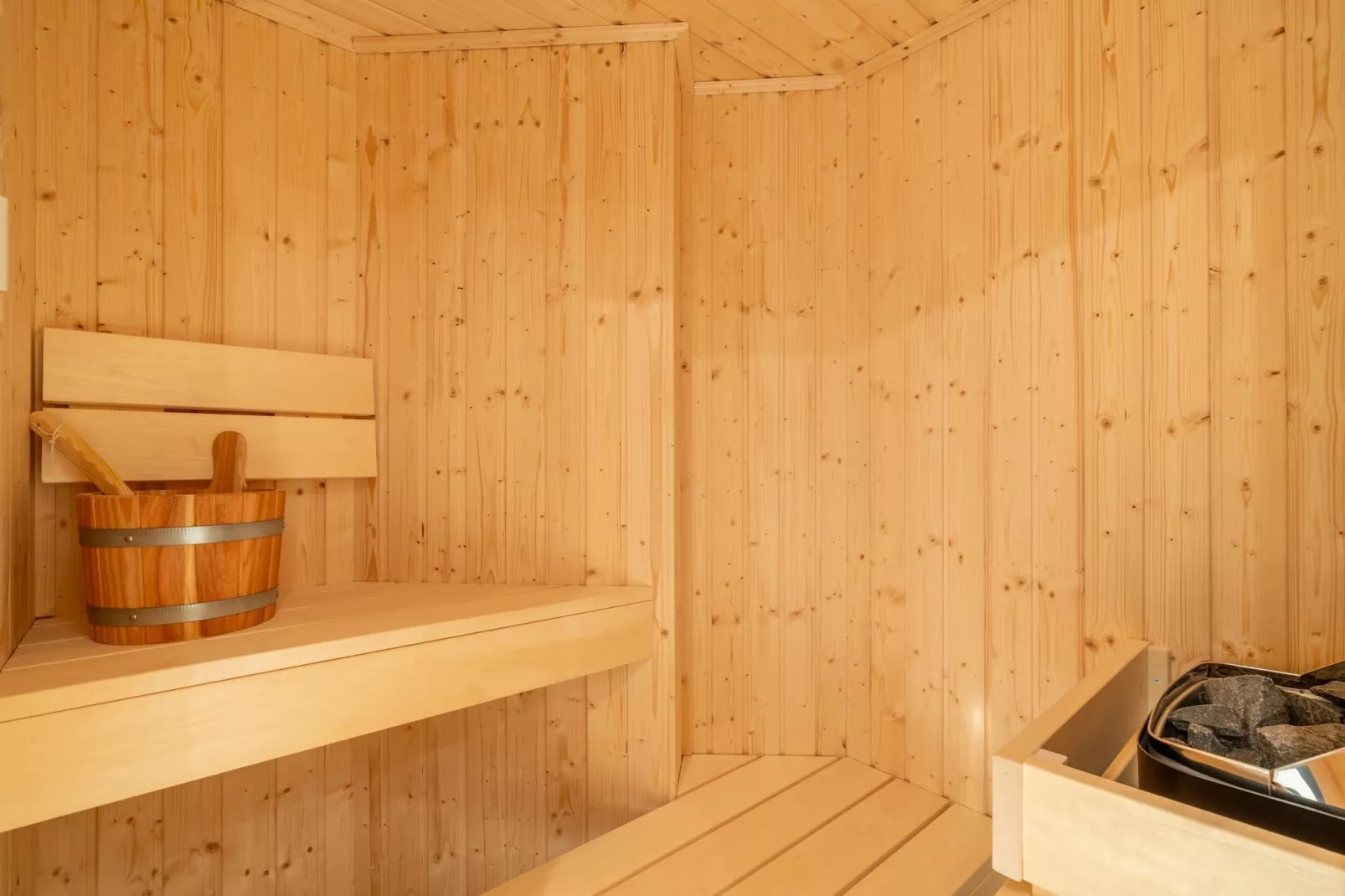 Juliana 028-Badkamer