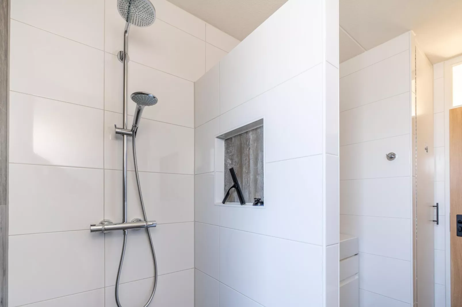 Juliana 130-Badkamer