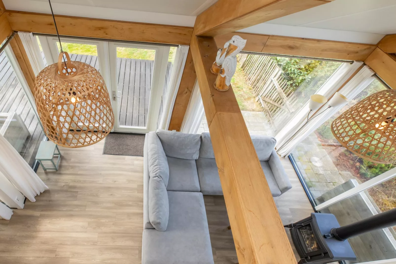 Zonnedorp Kavel 10 Renesse | Villa near the Beach & with Spacious Garden-Woonkamer