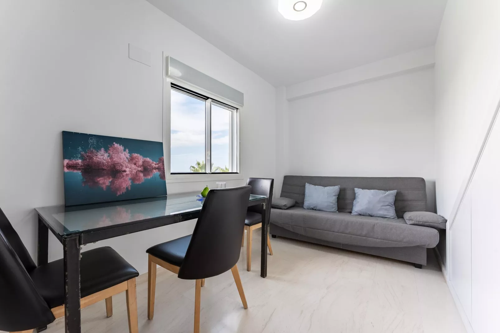 CT 376 - Faro's Calypso Duplex Penthouse - Walking distance to Beach-Woonkamer