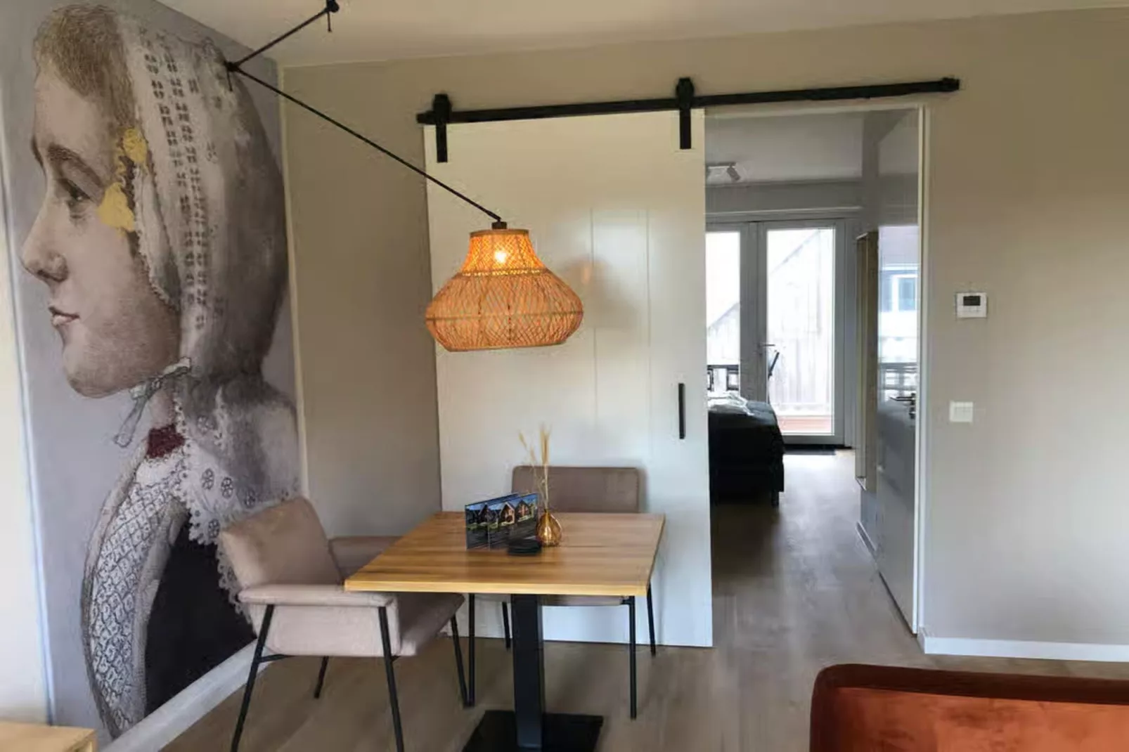 Plein 40 Lodge 11 - New - Eetkamer