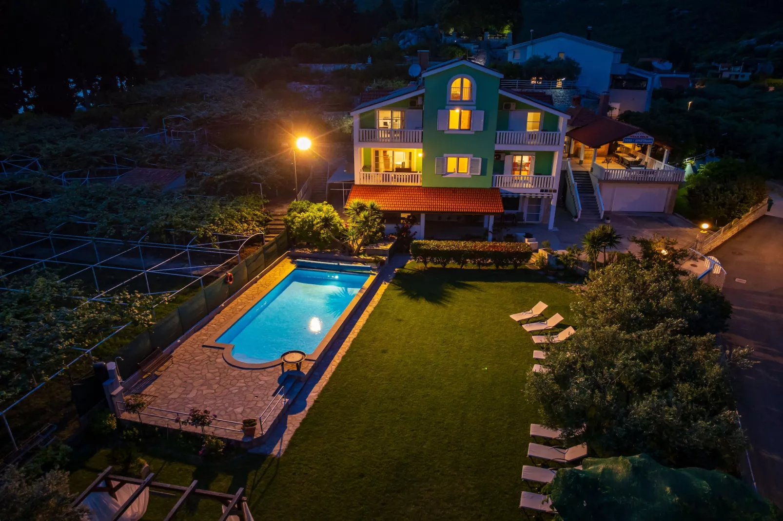 Villa Green Paradise-Buitenkant zomer