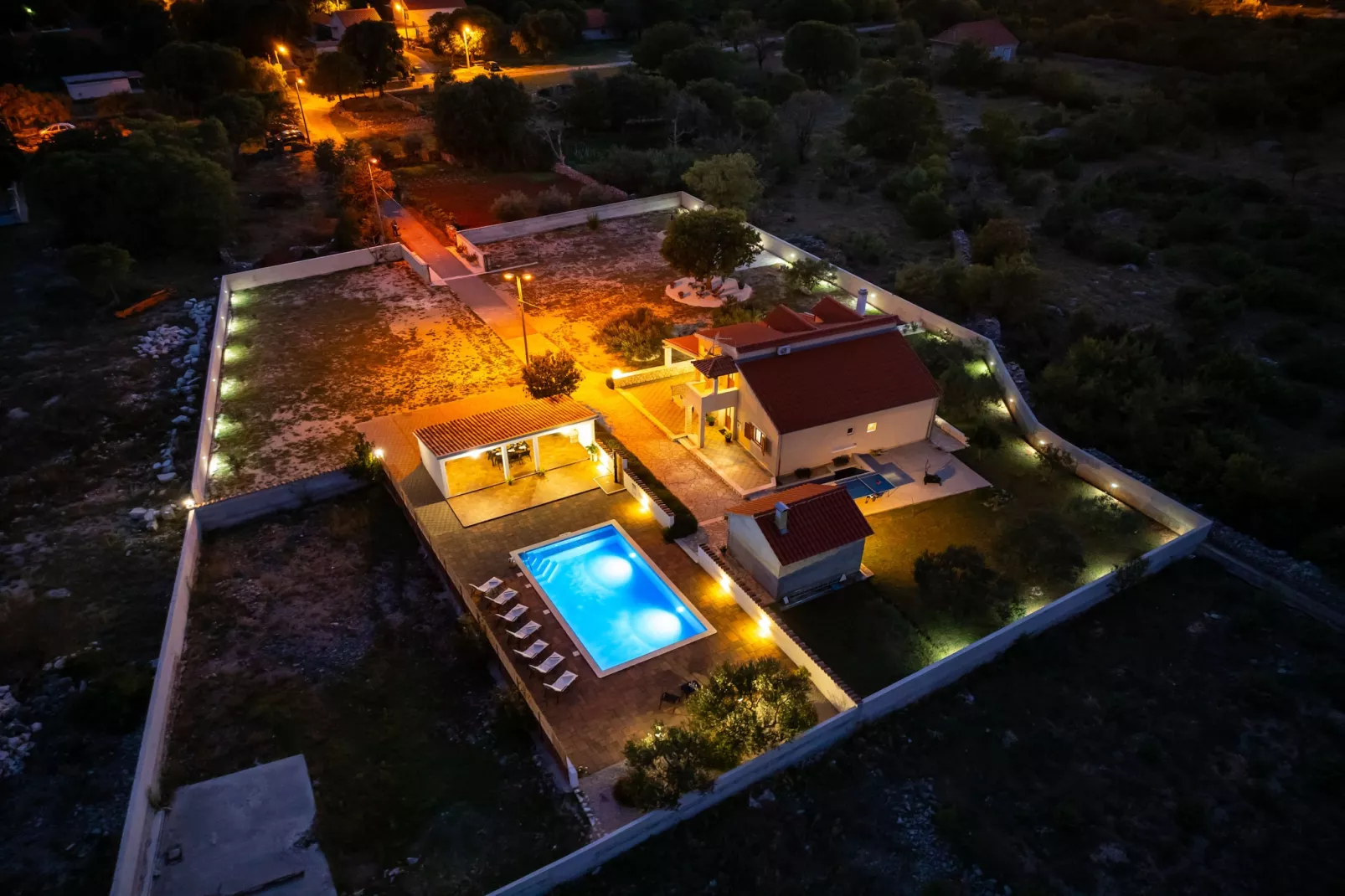 Villa Marijana-Buitenkant zomer