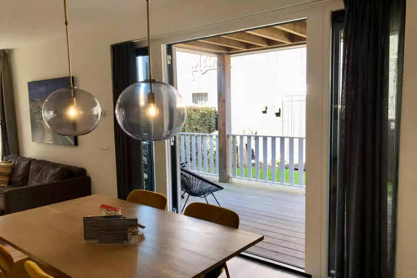 Plein 40 Lodge 17-Eetkamer