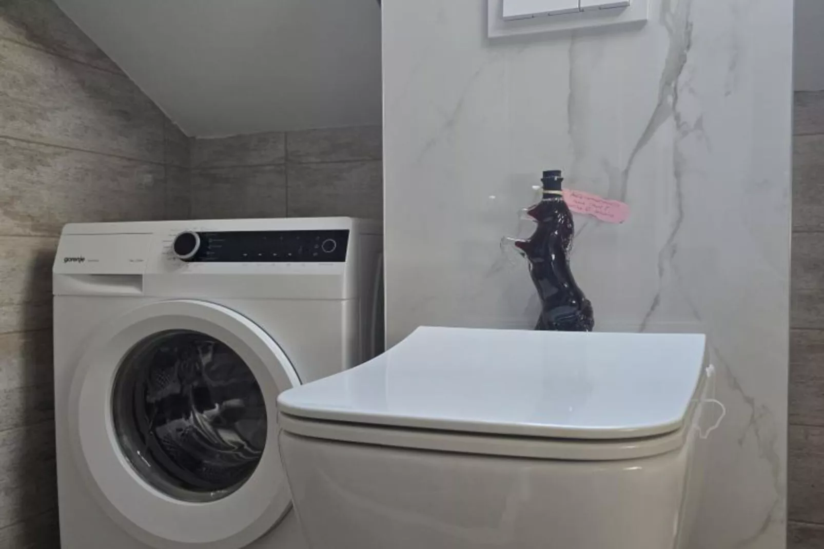 Apartment Angir Martina with sea view-Badkamer