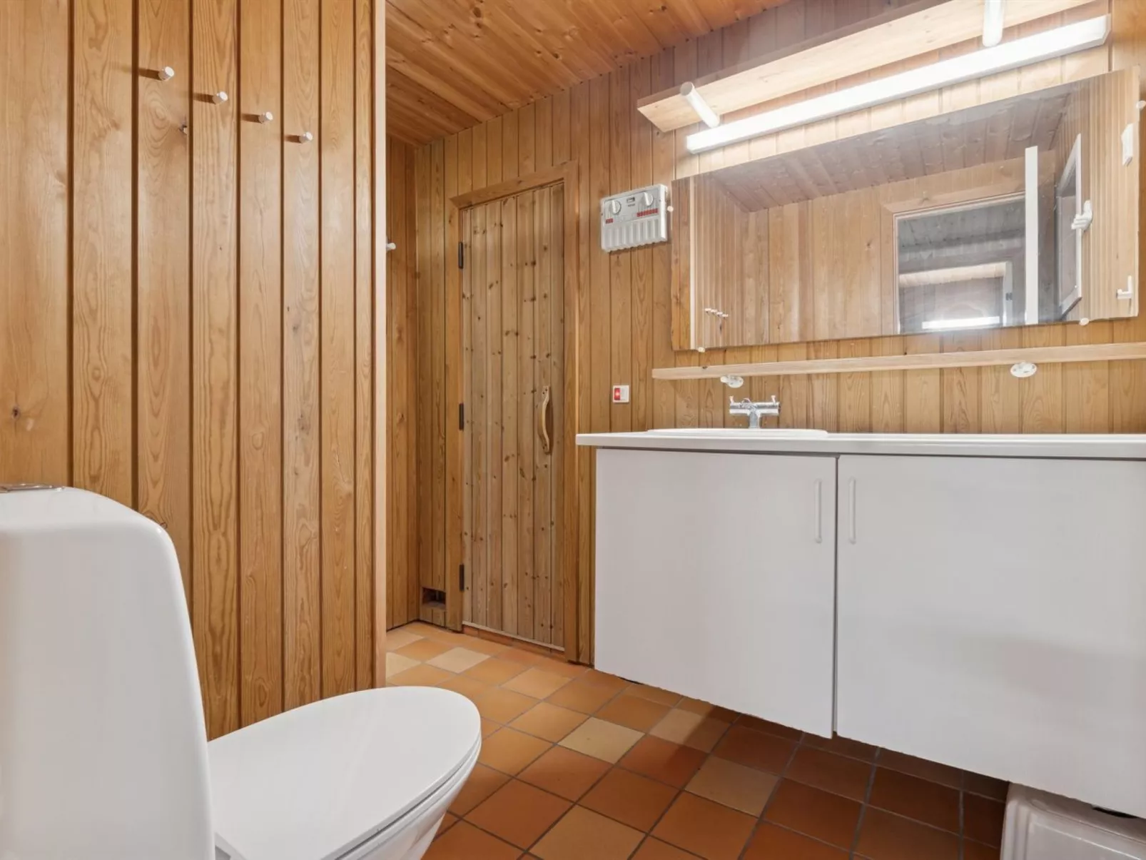 "Tjegge" - 500m from the sea-Binnen