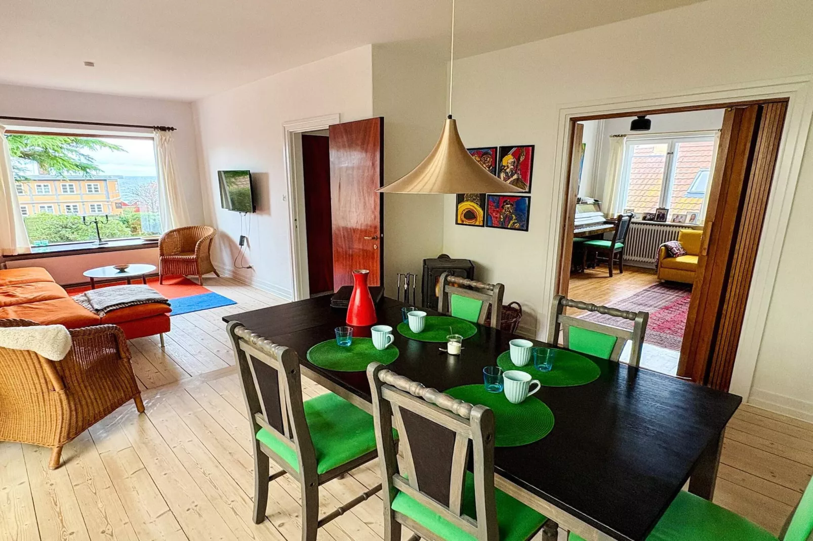 Prachtig huis met uitzicht op zee-Binnen