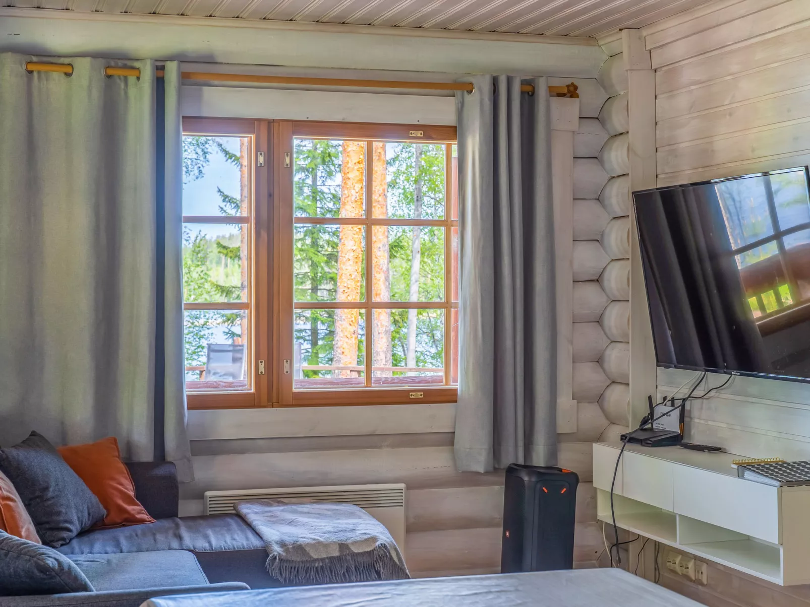 Villa joutsen-Binnen