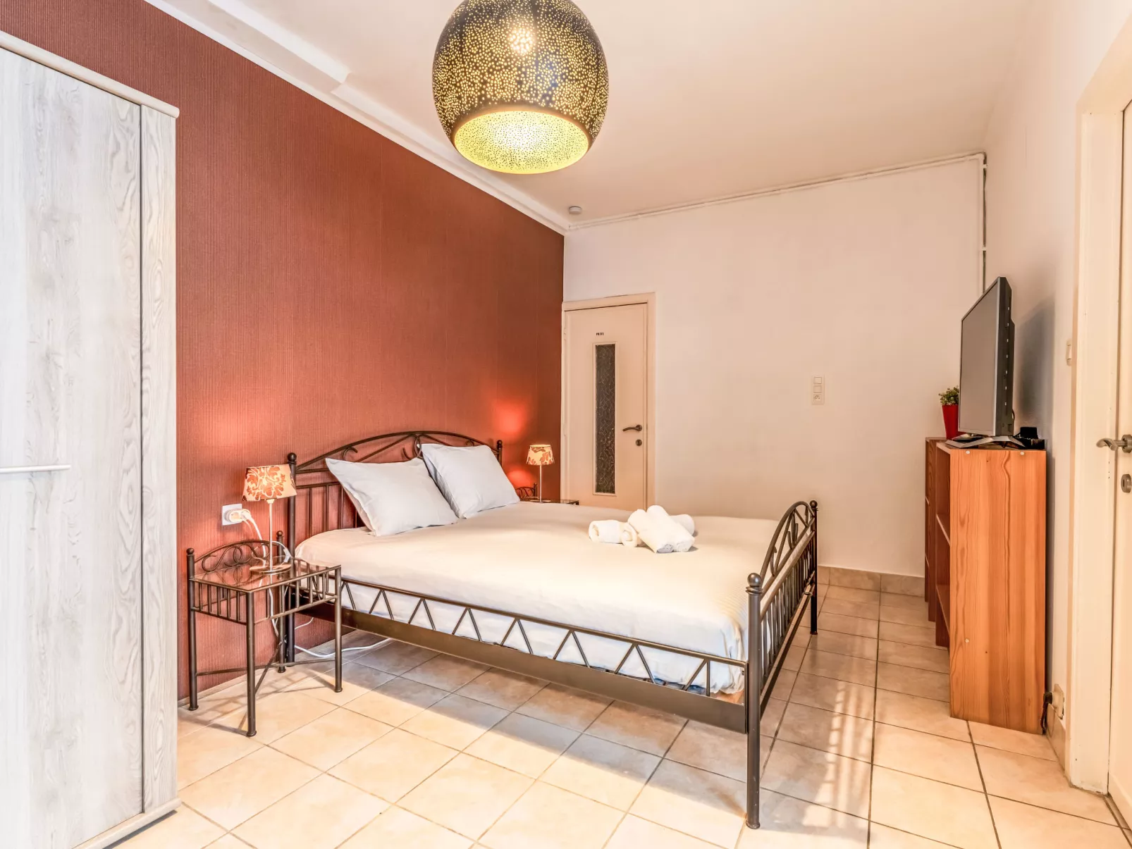 Cozy casa Ostend with terrace-Binnen