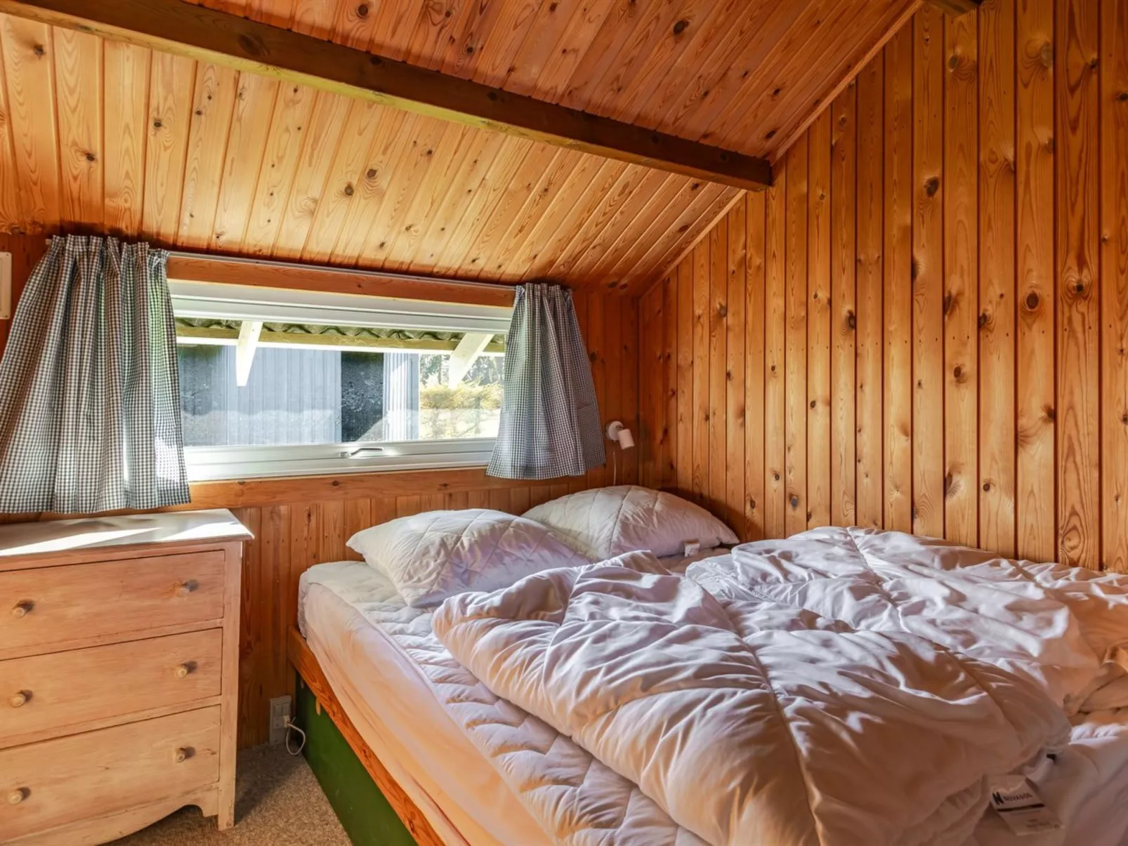 "Gerarda" - 450m from the sea-Binnen