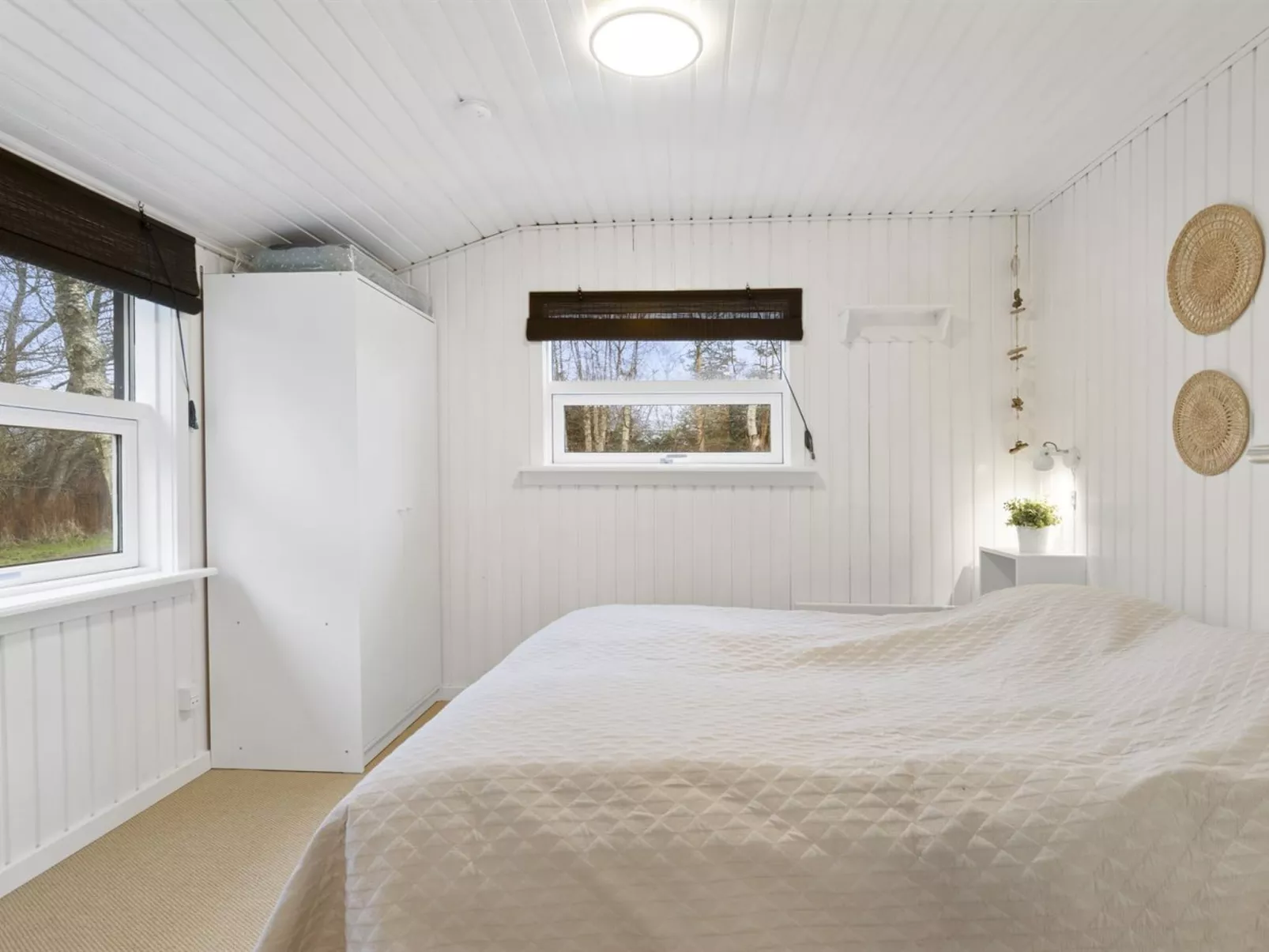 "Elaina" - 290m from the sea-Binnen