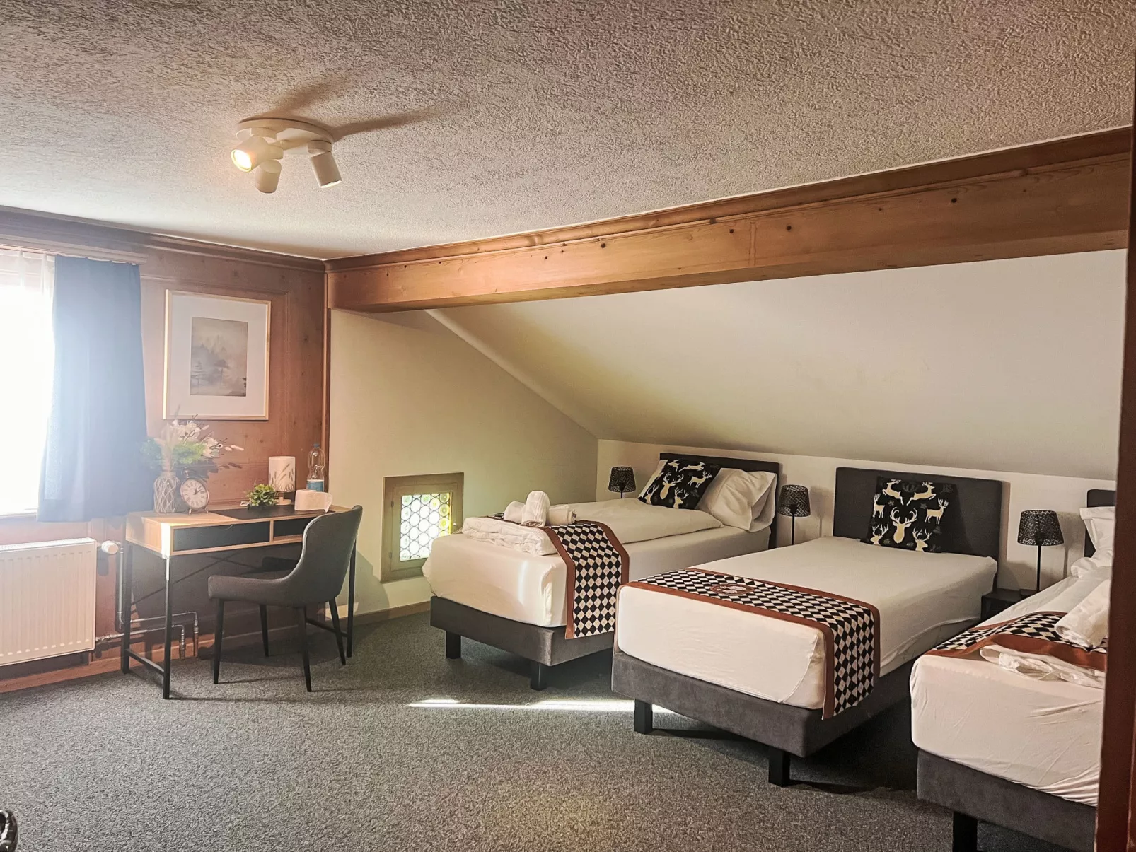 Adlerhorst-Stube-Binnen