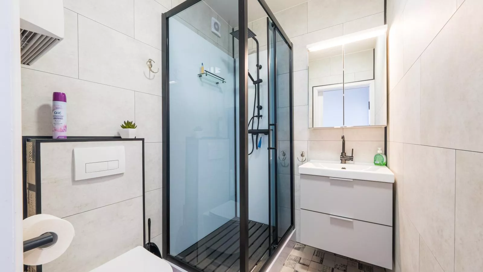 Wimbledon A - 0803-Badkamer