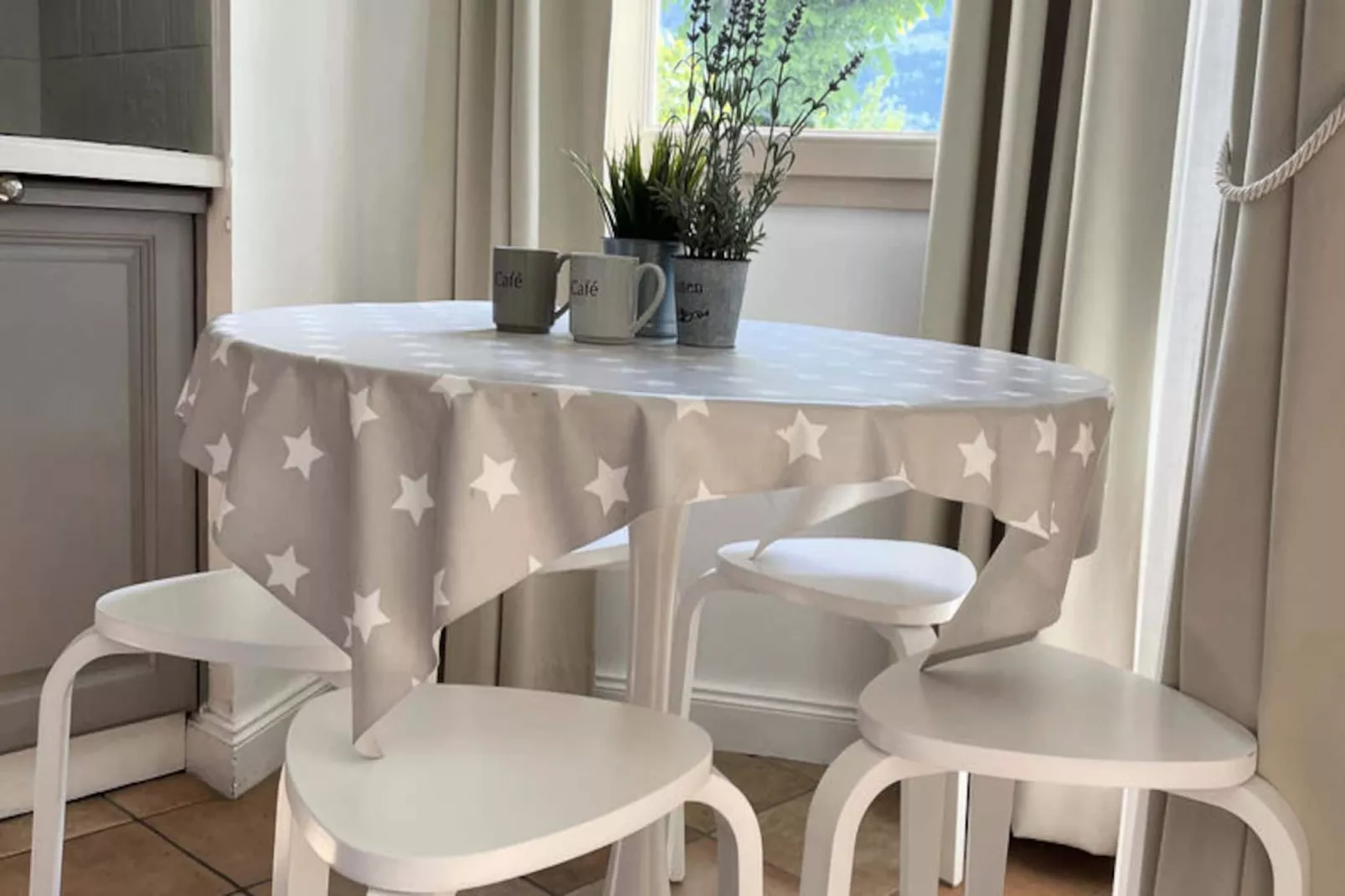 Appartements à Duingt-Niet-getagd