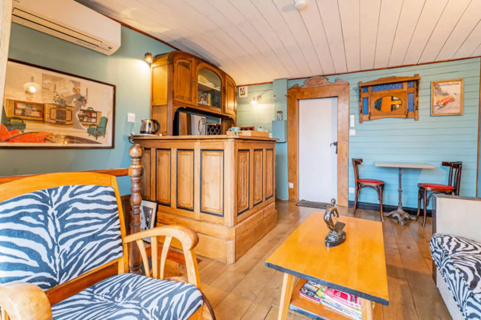 Magnifique Suite Sur La Péniche "petite Annick"-Niet-getagd