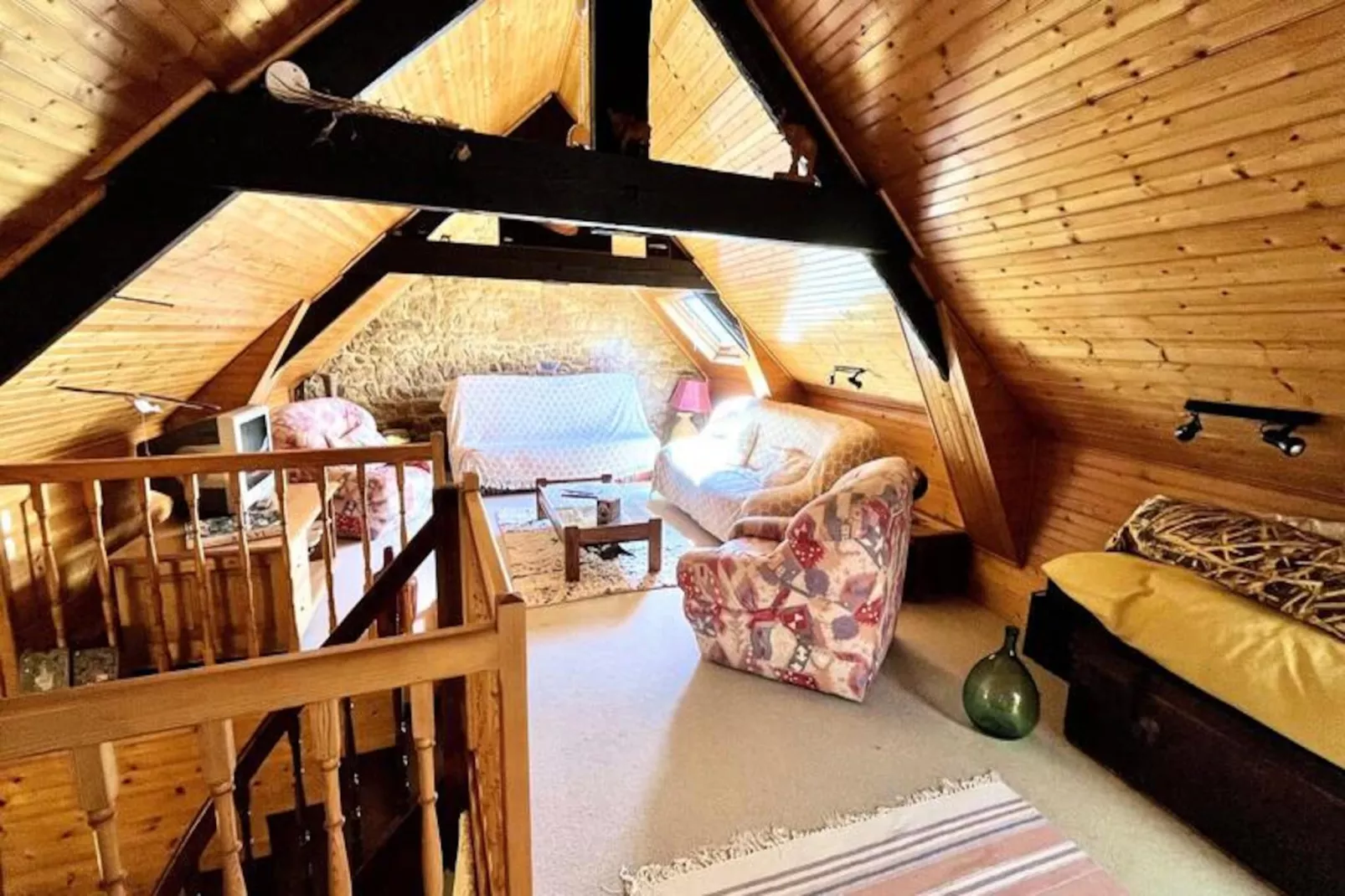 Résidence Rue De La Fontaine-Niet-getagd