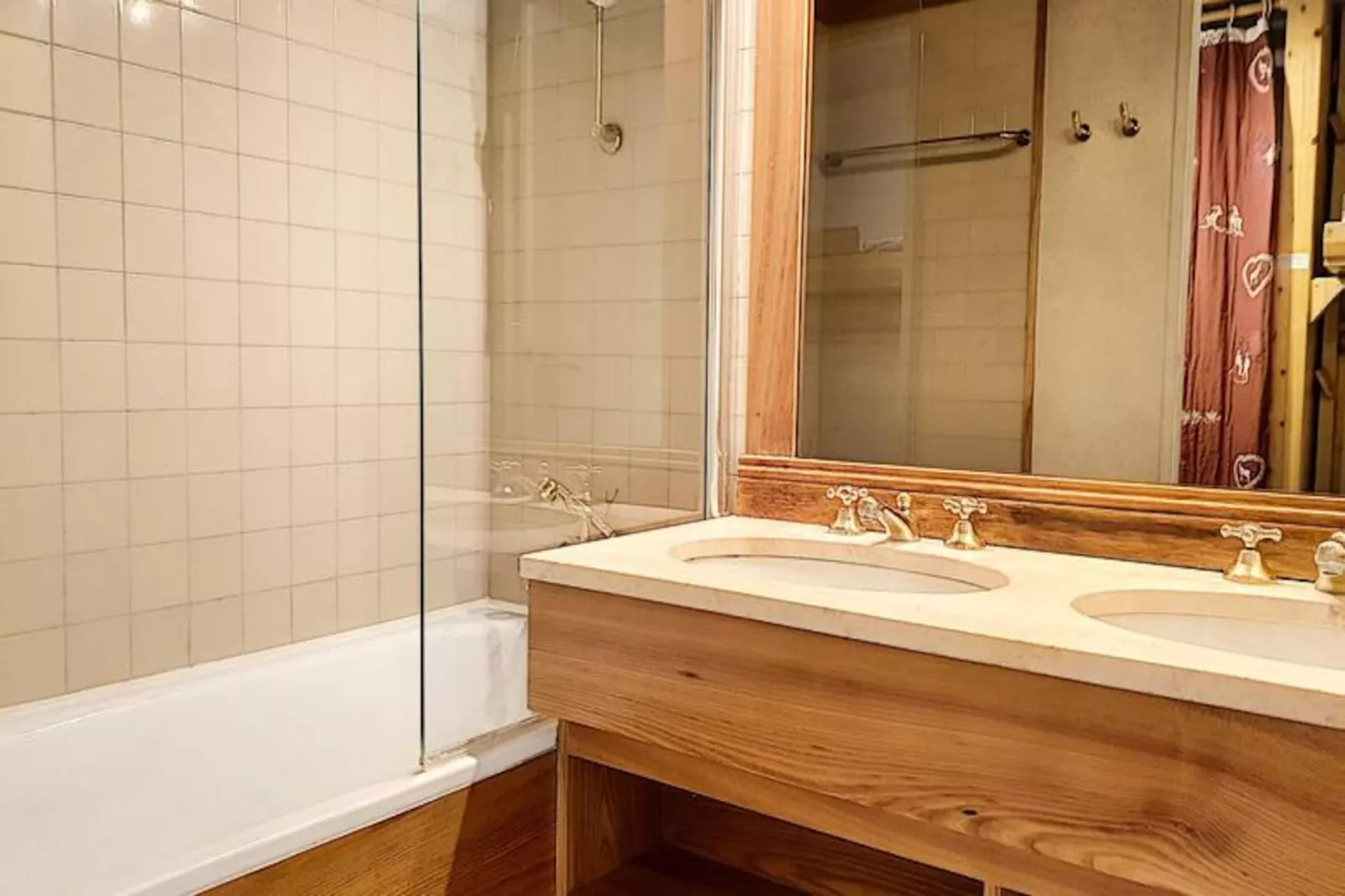 Résidence Le Dome-Niet-getagd