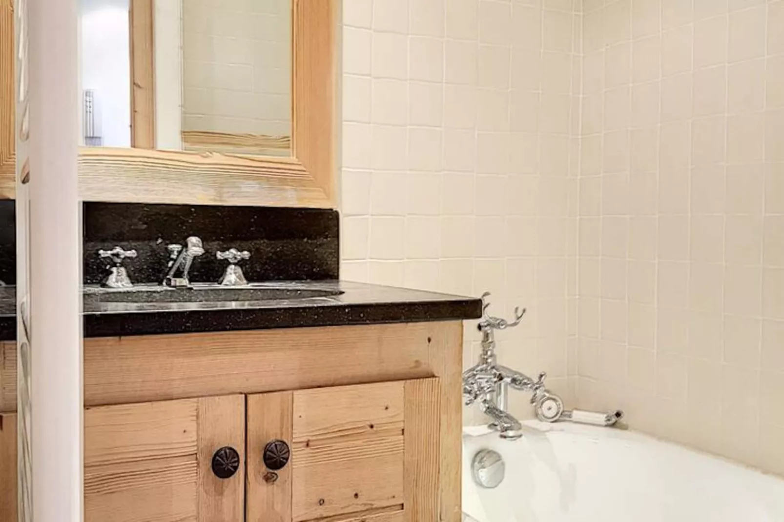 Résidence Roche De Fours-Niet-getagd