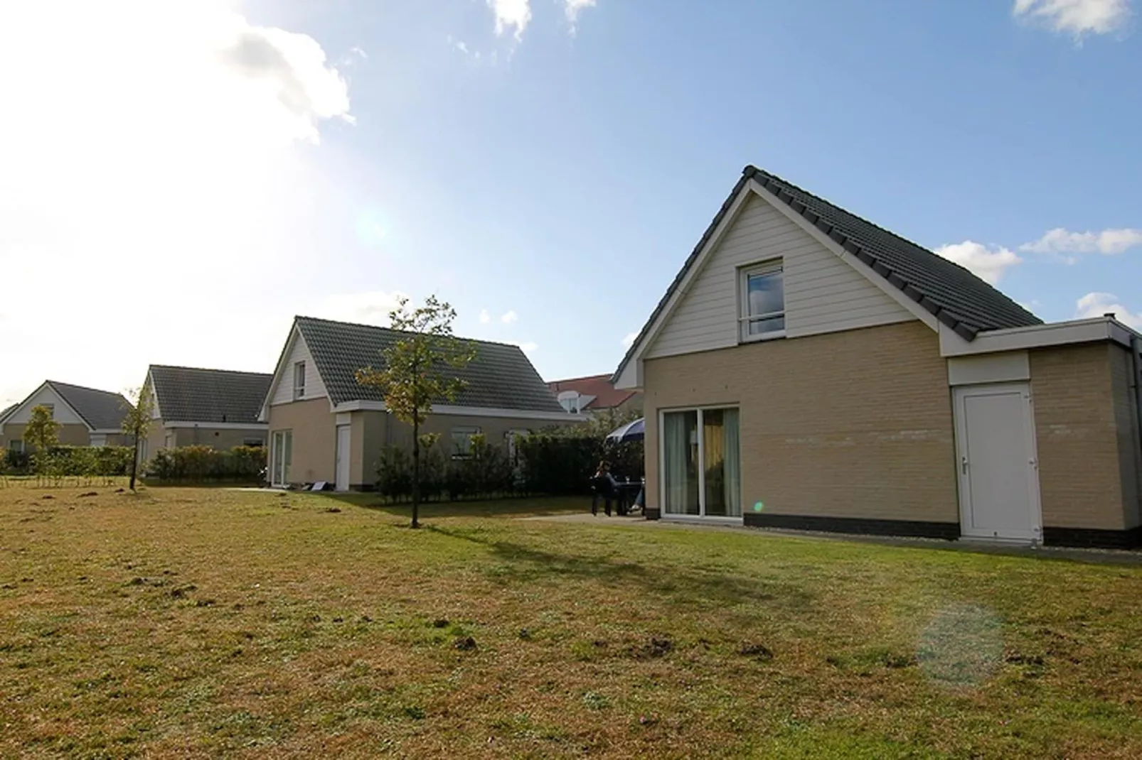 Boswoning-Buitenkant zomer