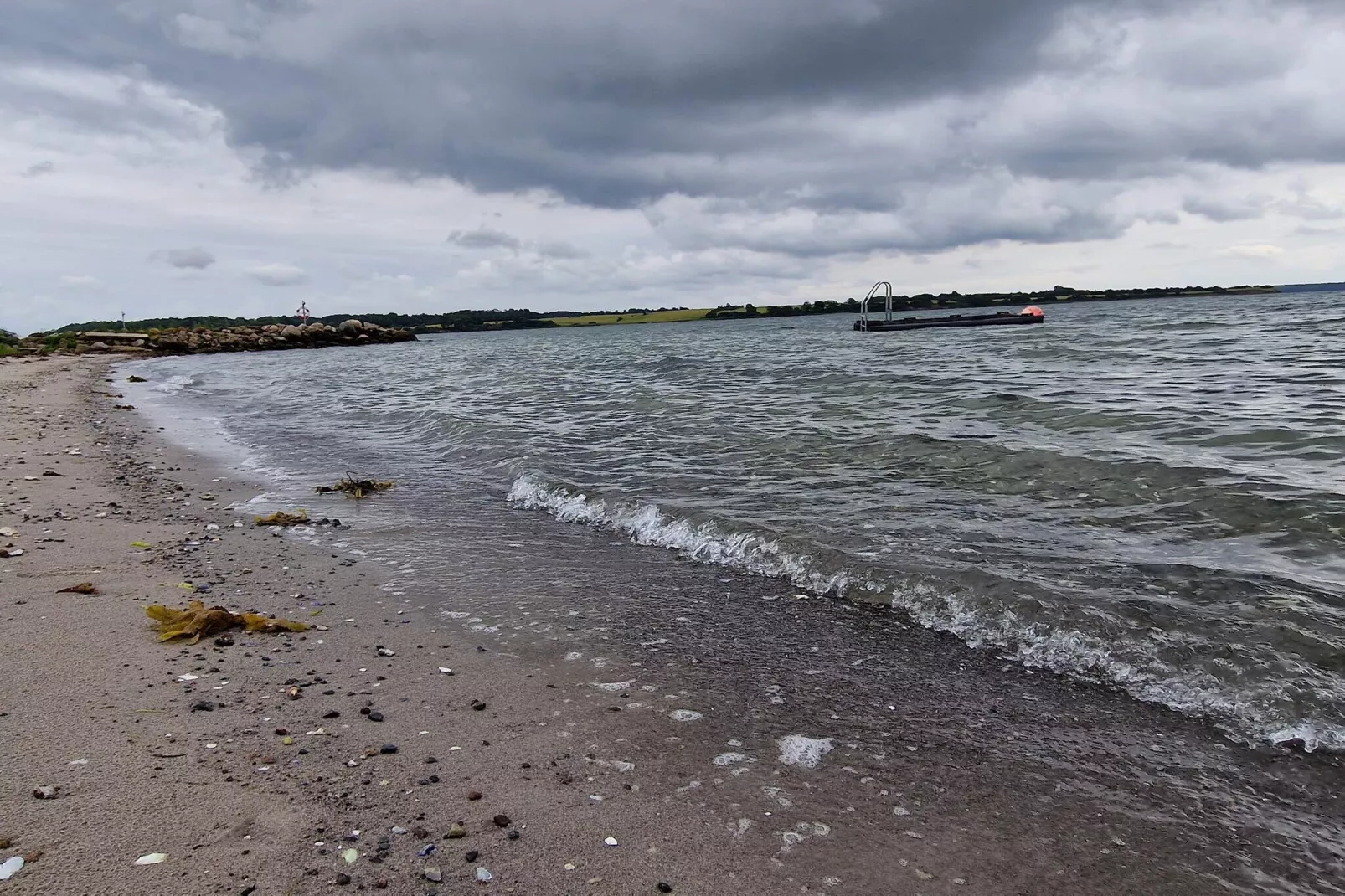 Betoverend huisje in Oksbol Oase-By Traum-Waterzicht