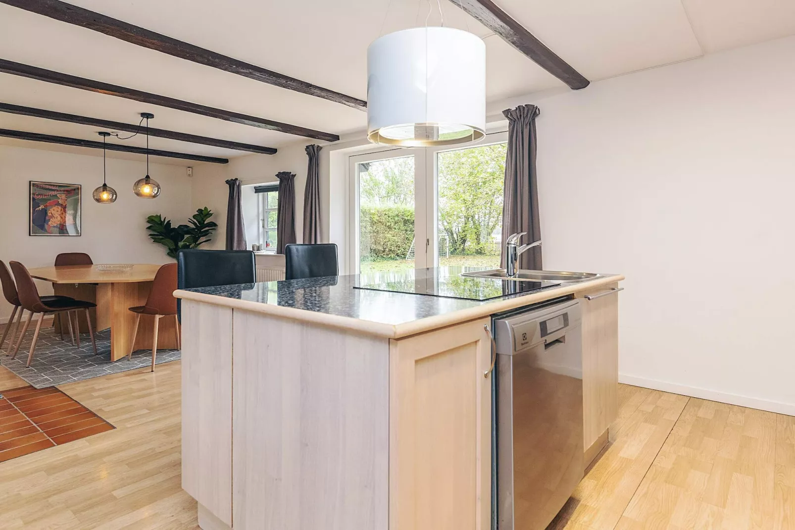 Gezellig vakantiehuis met hottub-Binnen