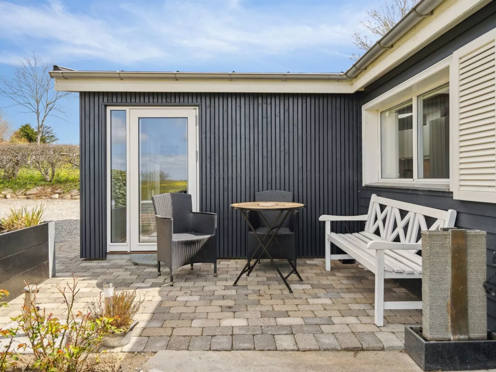 "Annabeth" - 300m to the fjord-Buiten