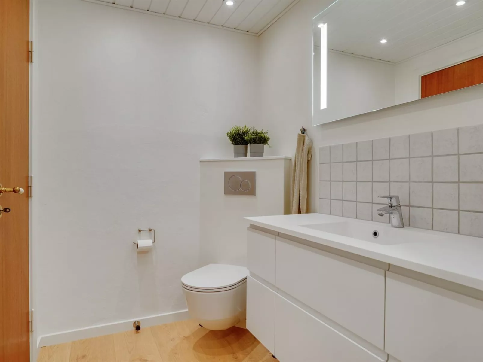 "Jakko" - 300m from the sea-Binnen