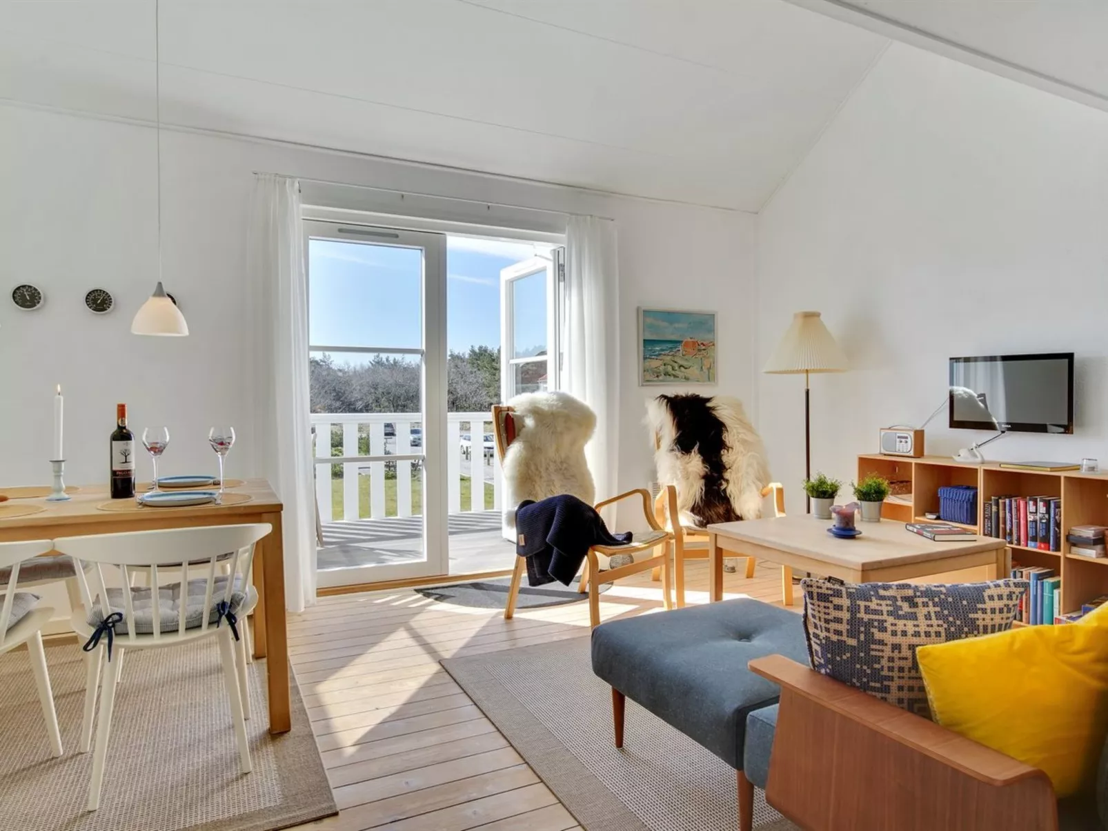 "Aline" - 1km from the sea-Binnen