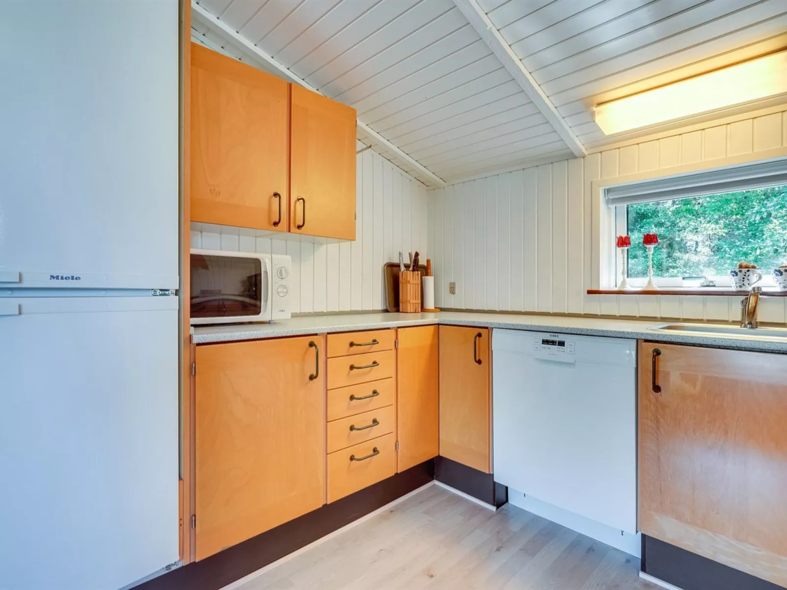 "Elinbjörn" - 1km from the sea-Binnen