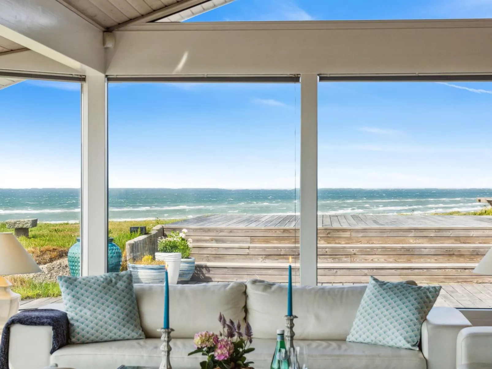 "Alyssa" - 300m from the sea-Binnen