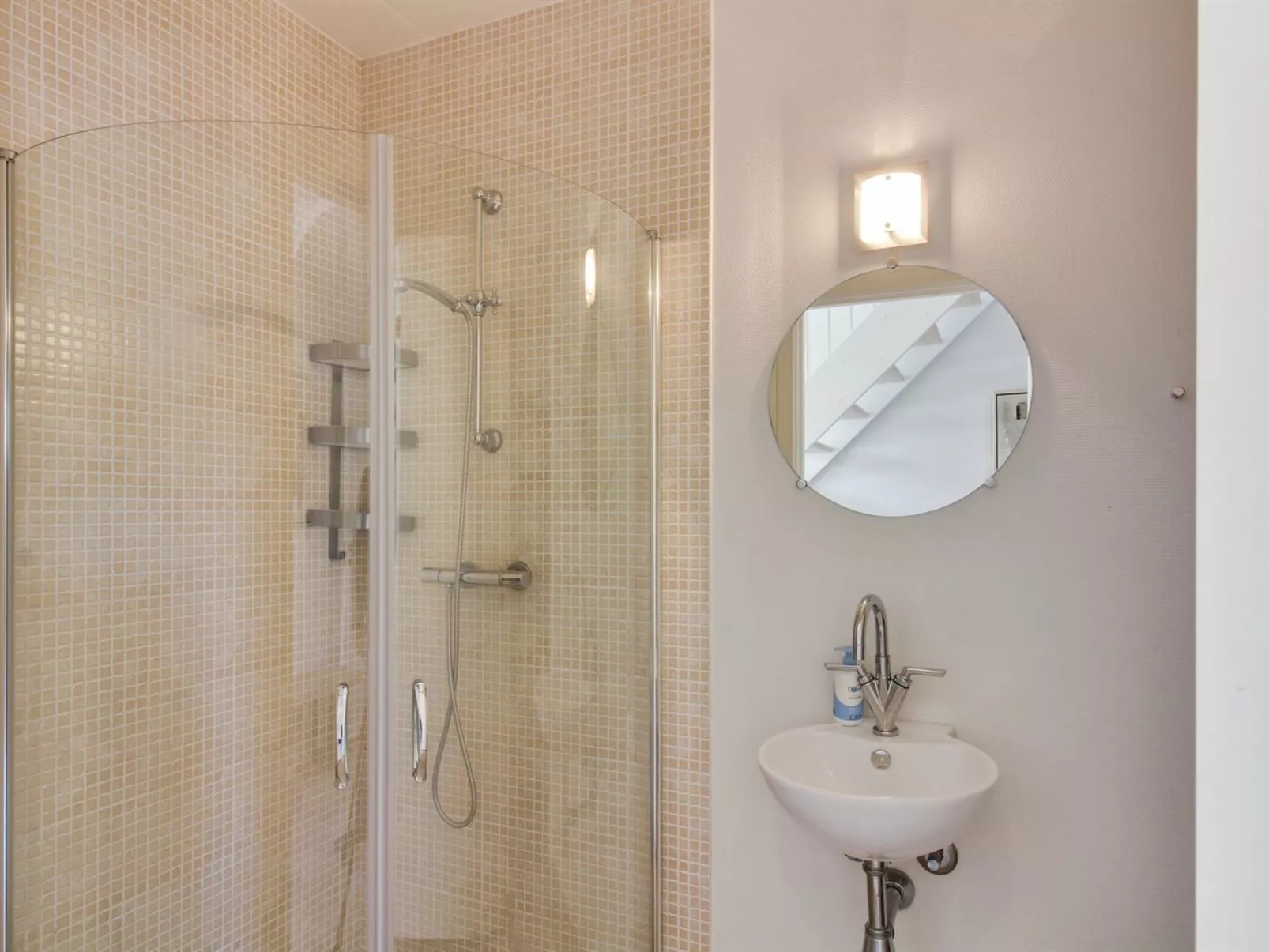 "Gyta" - 500m from the sea-Binnen