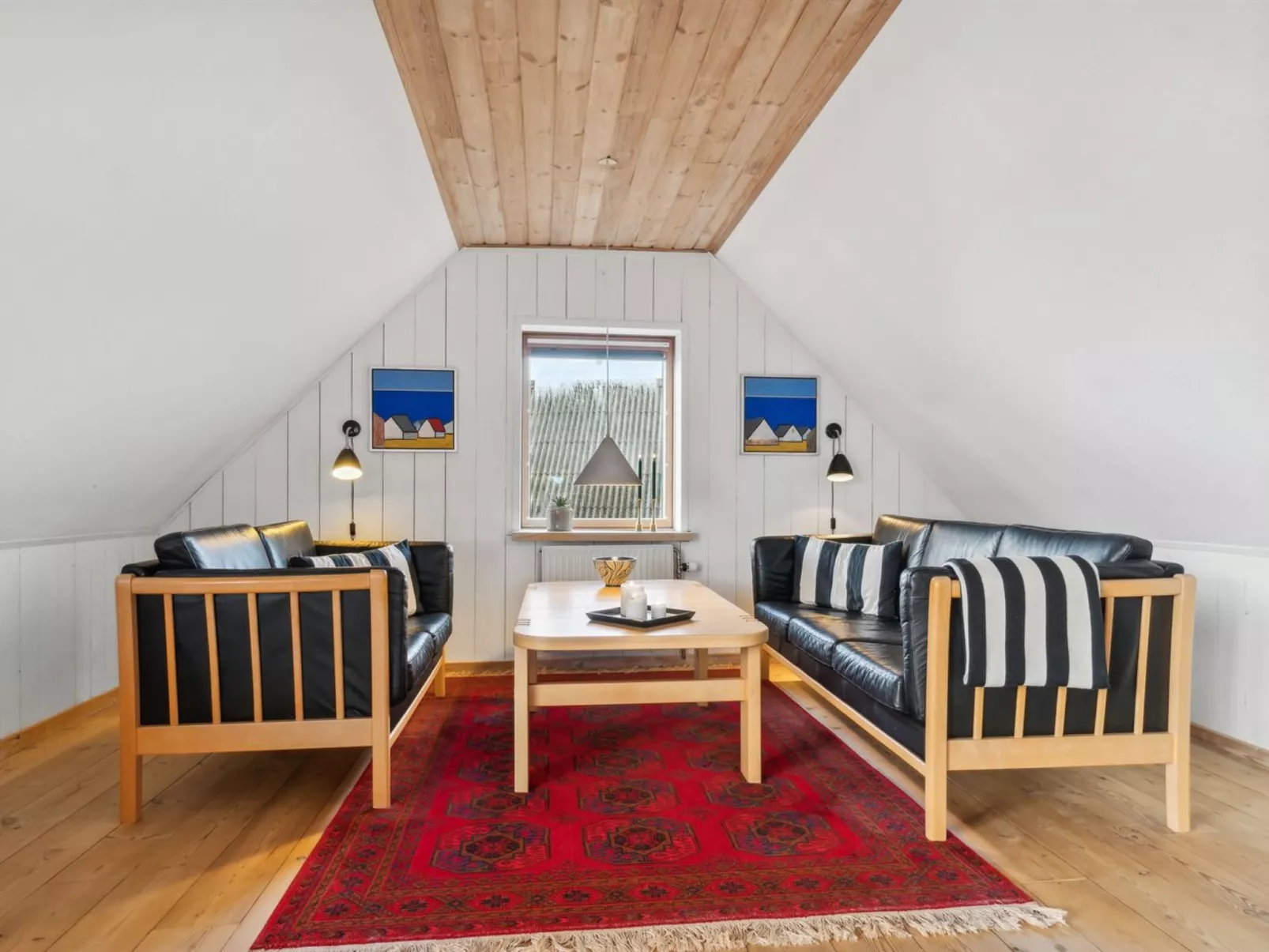 "Gertina" - 40m to the fjord-Binnen