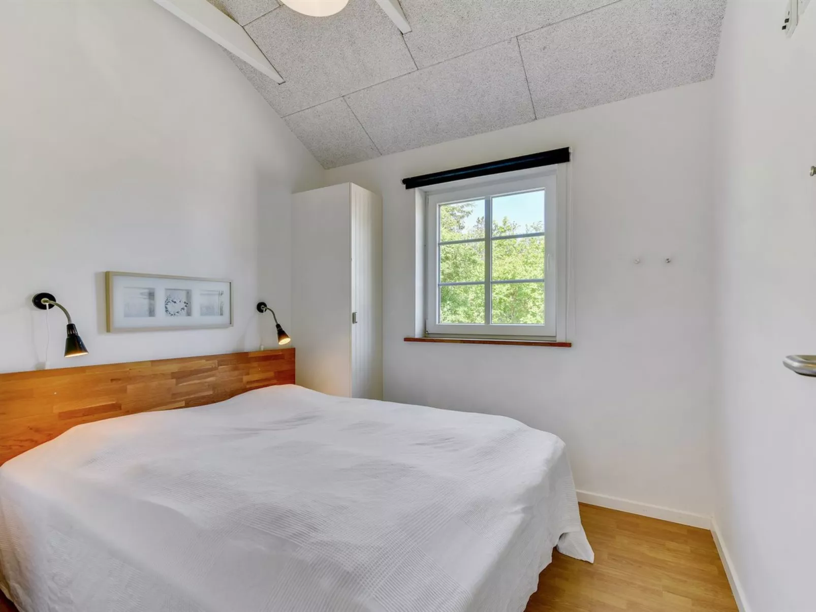 "Svanborg" - 3.7km from the sea-Binnen