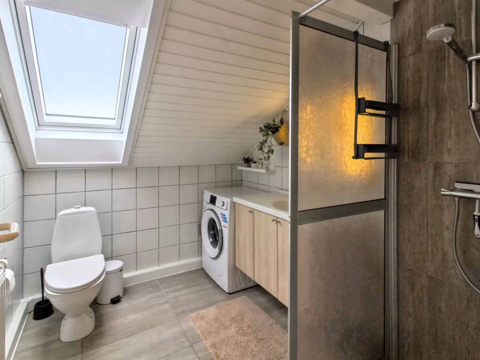 "Herward" - 2.3km from the sea-Binnen