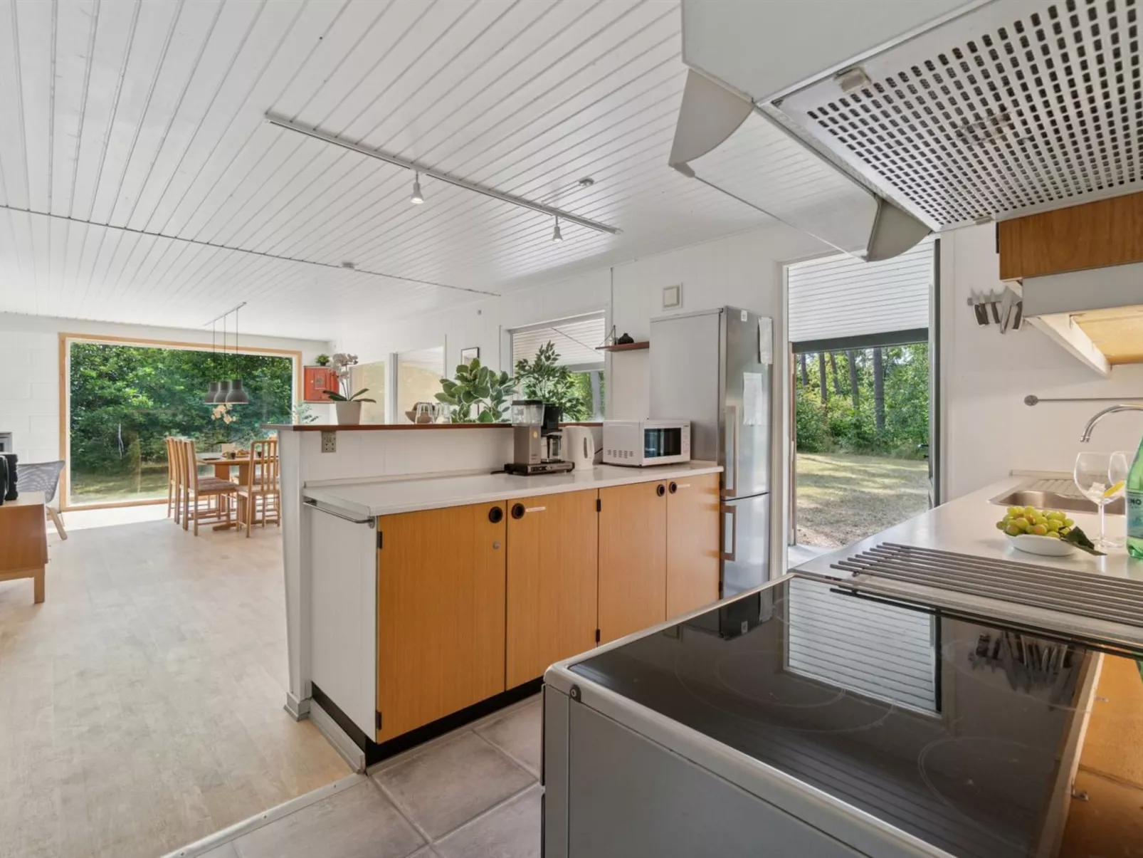 "Henri" - 800m from the sea-Binnen