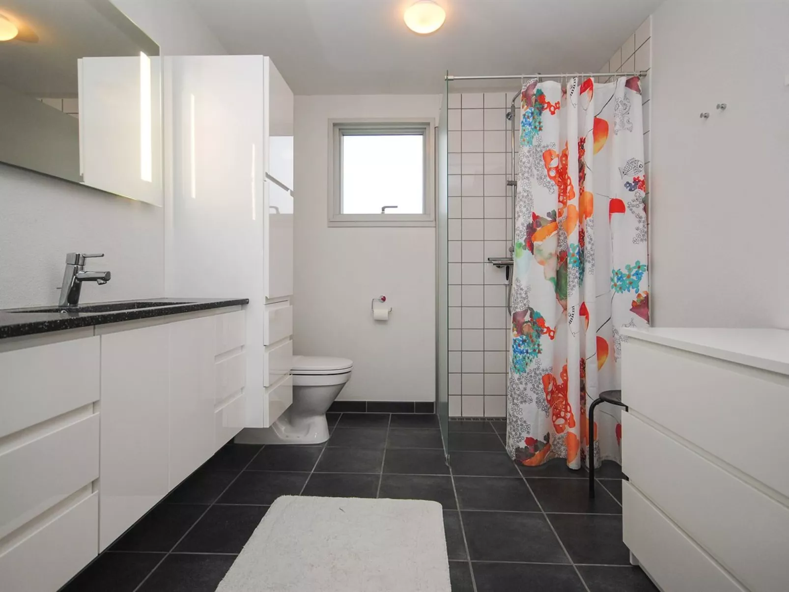 "Amber" - 500m from the sea-Binnen