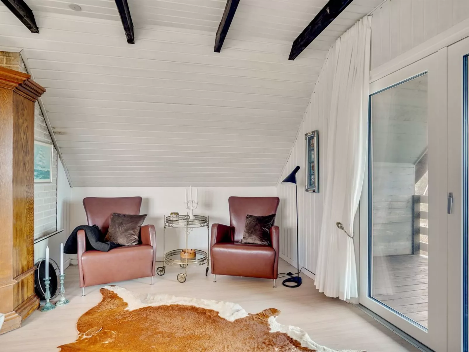 "Emiline" - 250m from the sea-Binnen