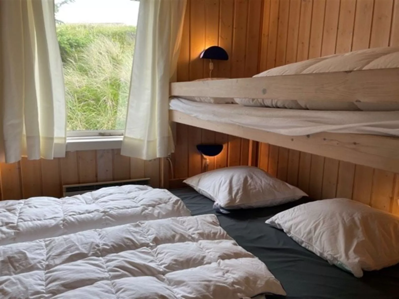 "Elmeri" -  from the sea-Binnen