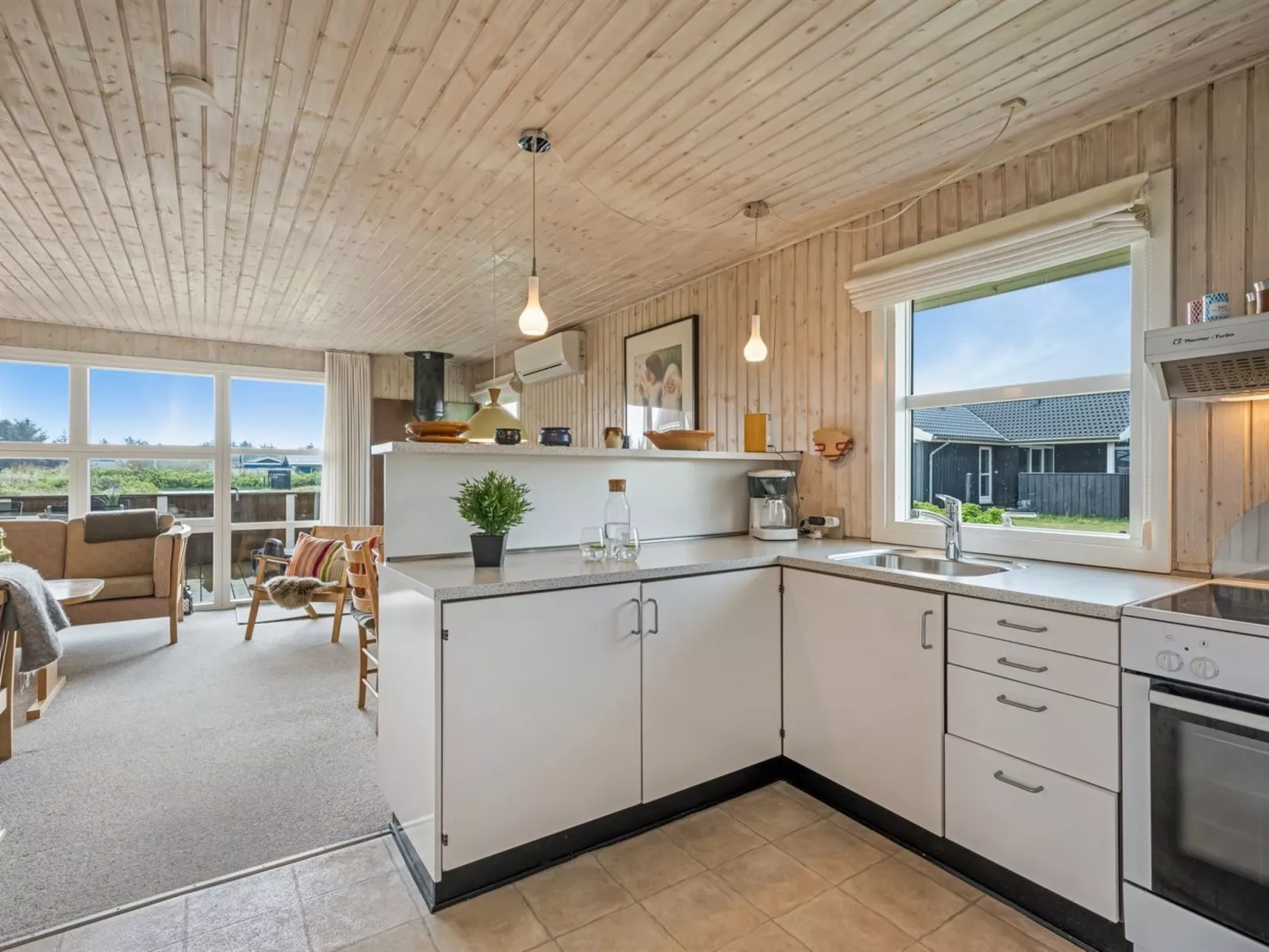 "Gertine" - 650m to the fjord-Binnen