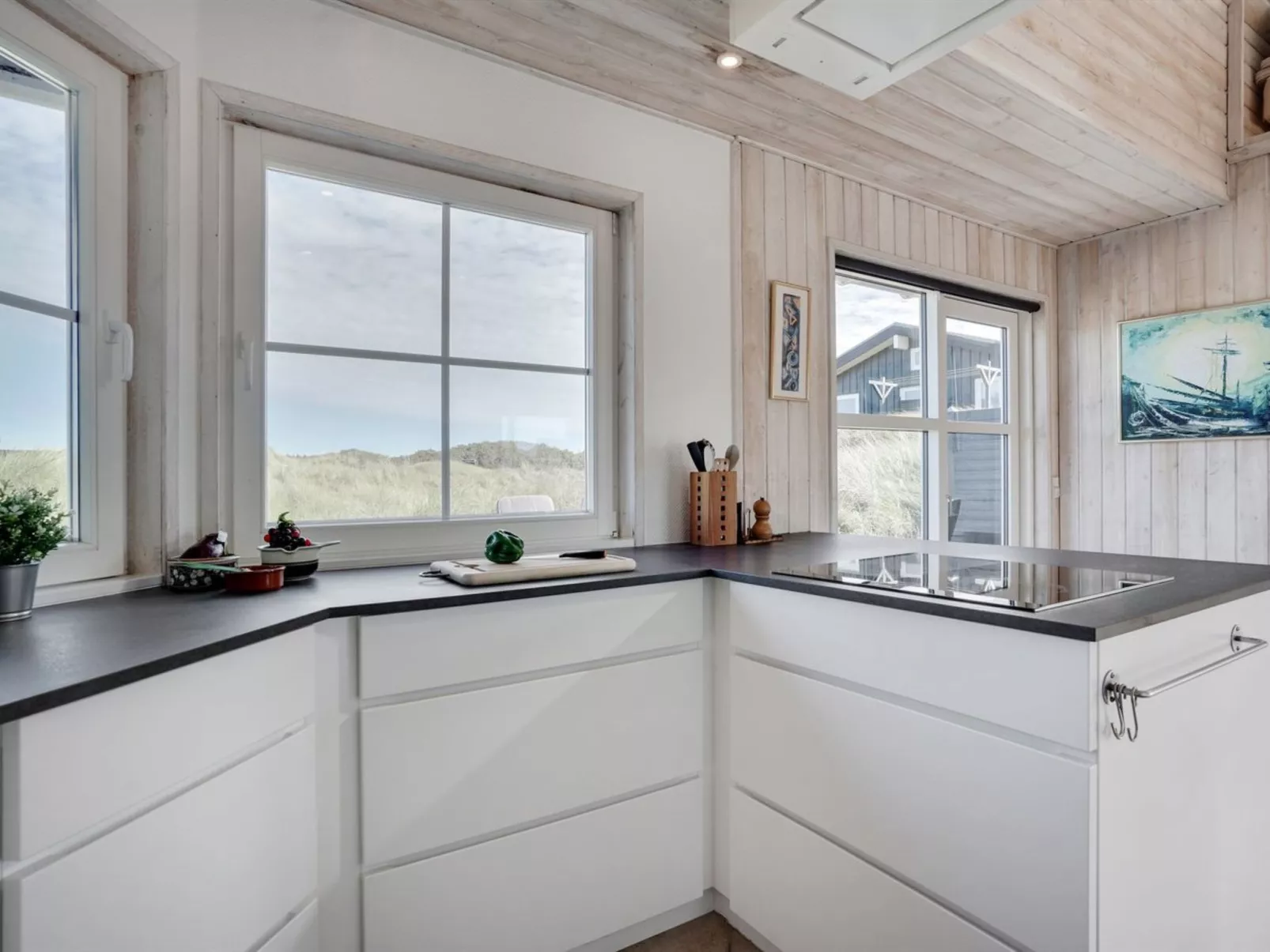 "Maren" - 150m from the sea-Binnen