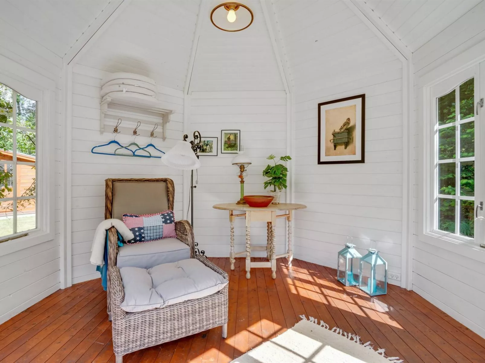 "Mirla" - 300m from the sea-Binnen