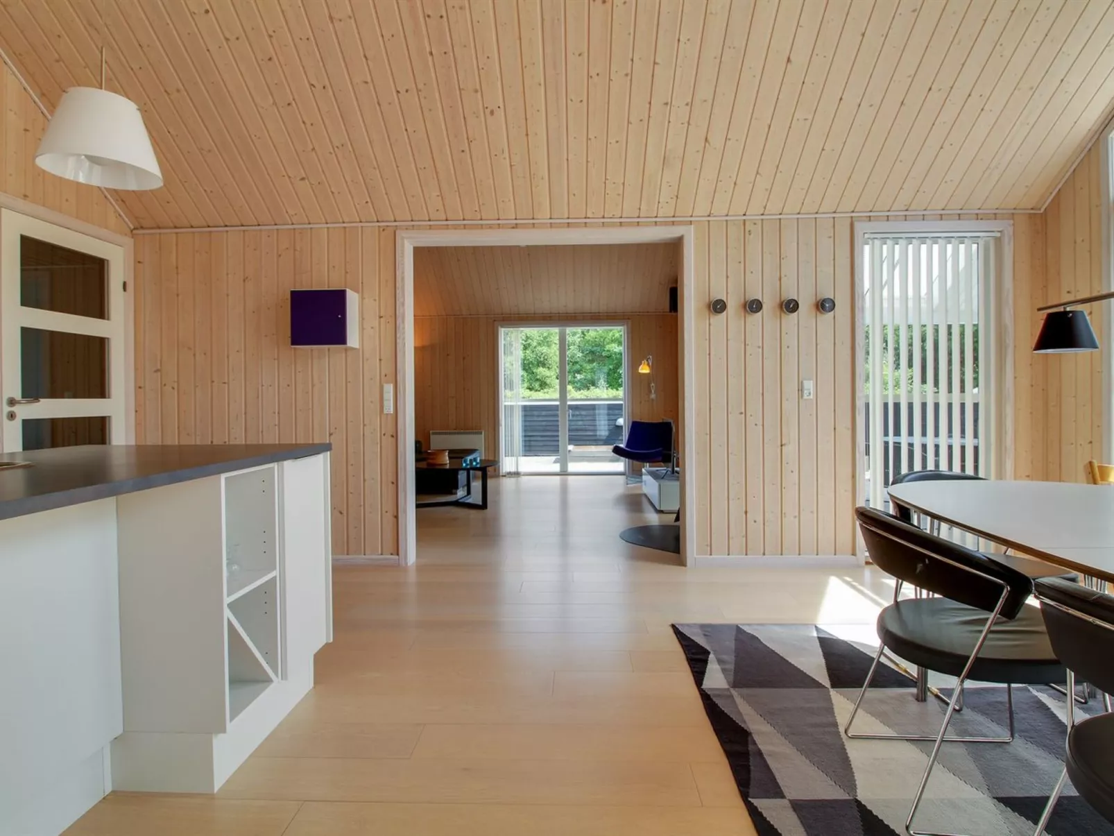 "Erich" - 1.8km from the sea-Binnen